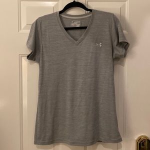 Under Armour gray t shirt XL